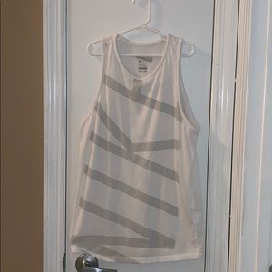 Dry fit Nike tank